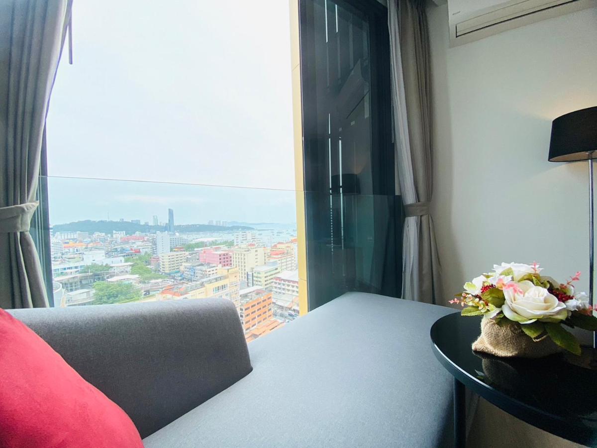 Edge Central Pattaya Vip Condo Exterior photo