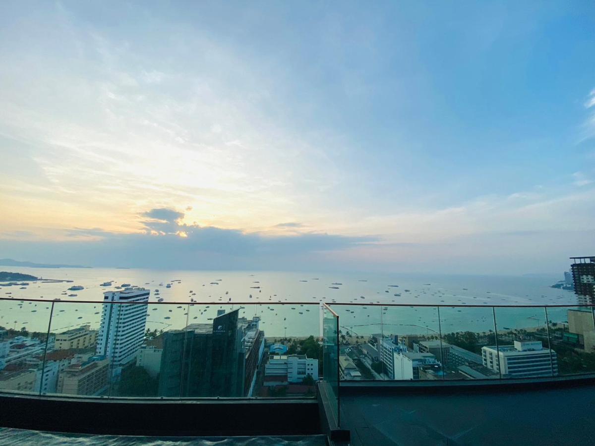 Edge Central Pattaya Vip Condo Exterior photo