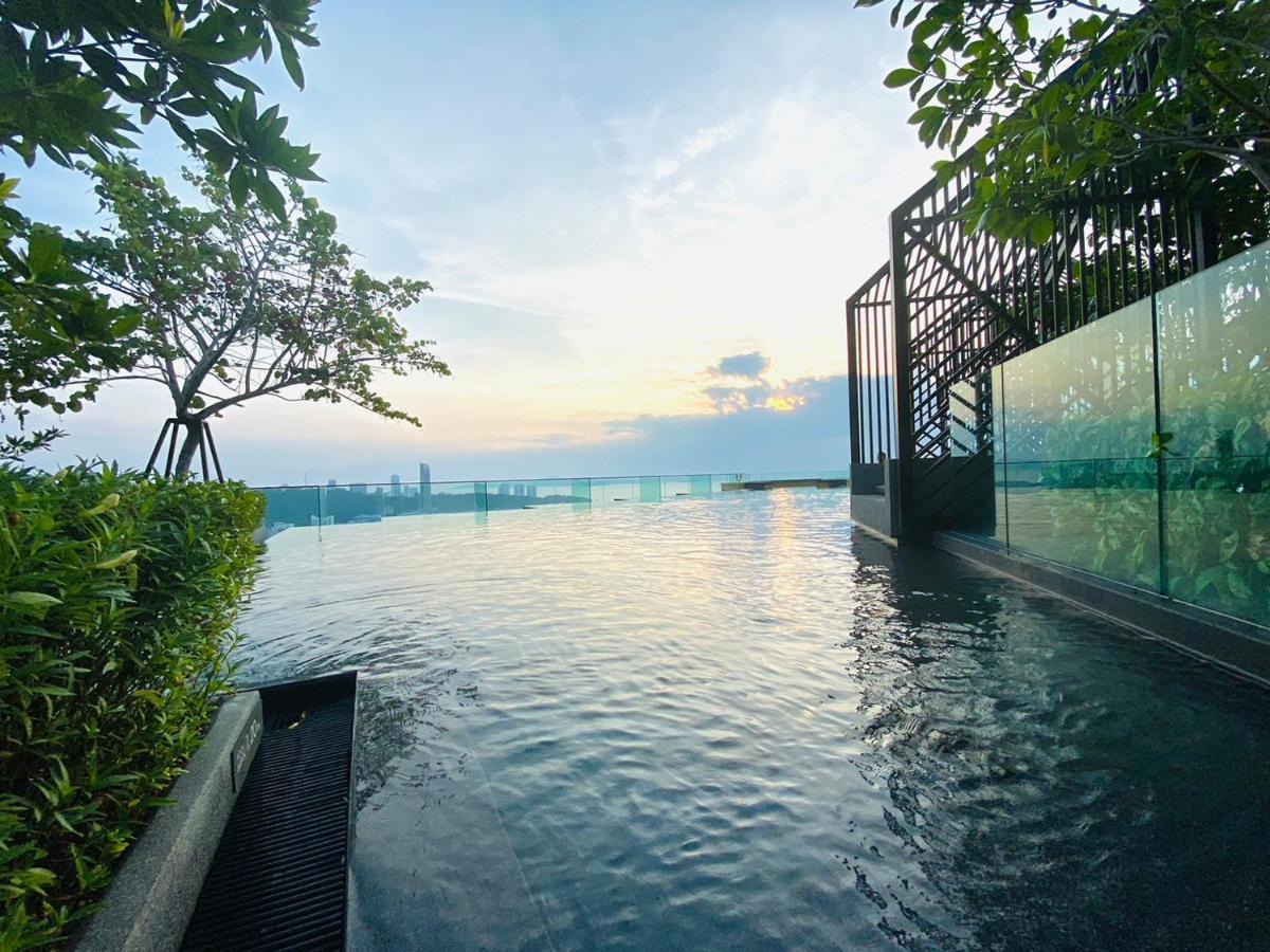 Edge Central Pattaya Vip Condo Exterior photo